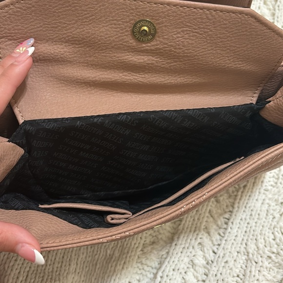 Steven Madden crossover bag - Picture 3 of 6